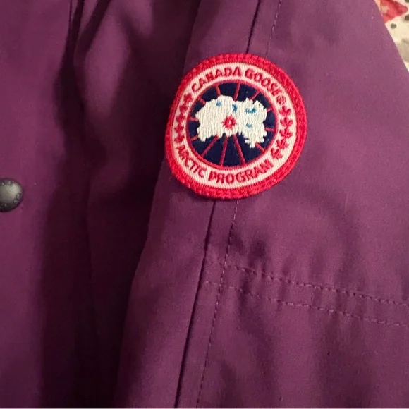 Canada Goose Youth Rundle Bomber 10/12 - Picture 9 of 14